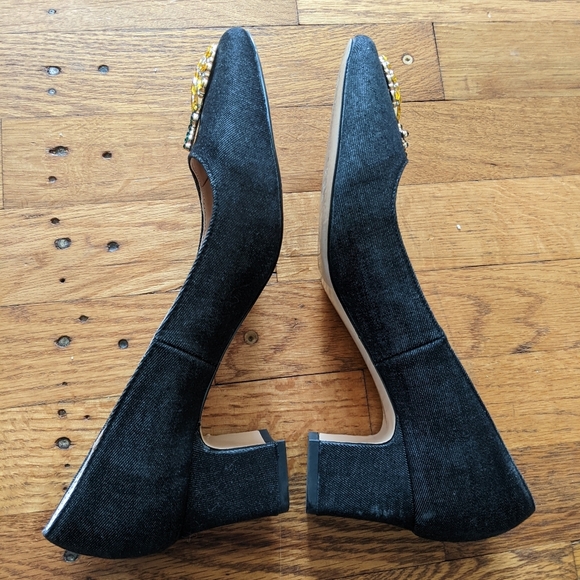 Zara Women Pineapple Embellished Heels - Picture 5 of 8